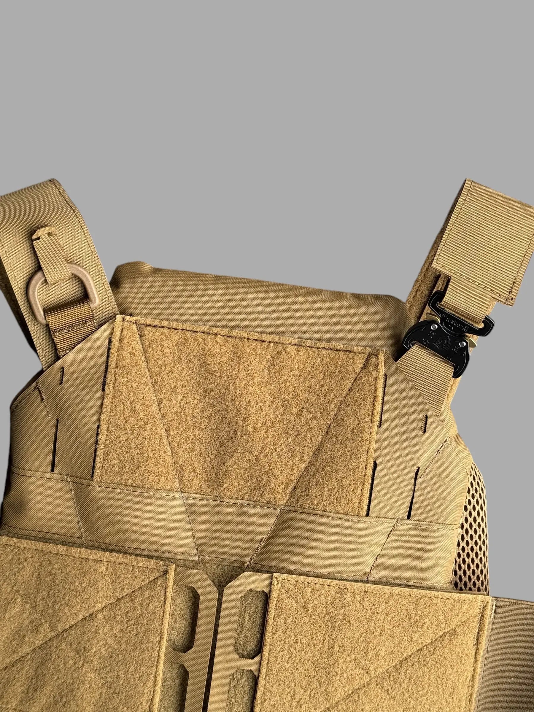 25mm buckle Shoulder - Schnacky Progress